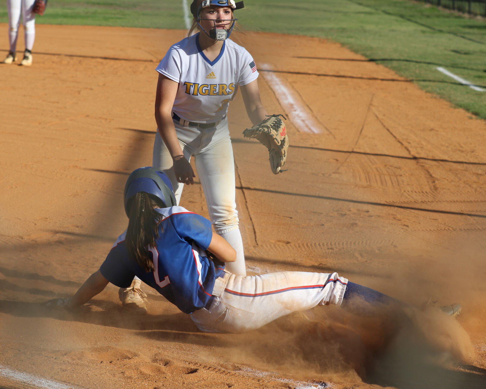 Softball (25) - Copy.jpg